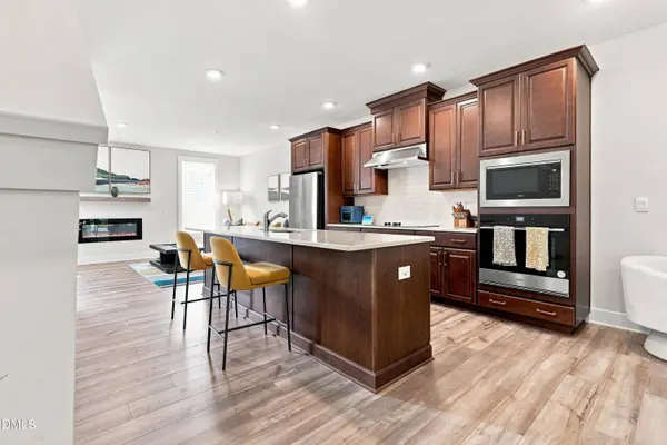 11549 Helmond WAY, Raleigh, NC 27617