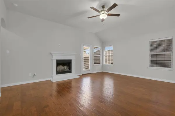 517 Highmoor Court, Oak Point, TX 75068