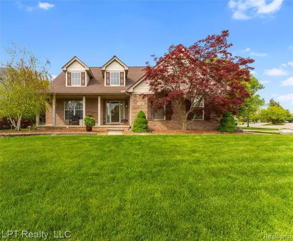 25345 Hunter Lane, Flat Rock, MI 48134