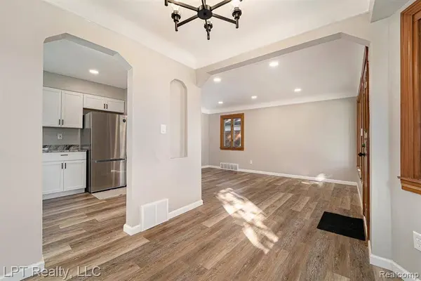 16546 Philomene Boulevard, Allen Park, MI 48101