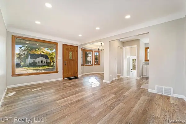 16546 Philomene Boulevard, Allen Park, MI 48101