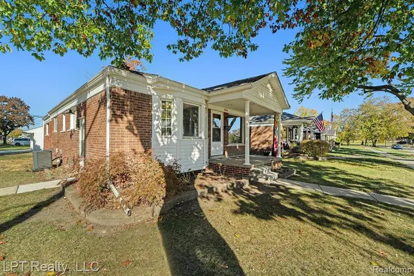 16546 Philomene Boulevard, Allen Park, MI 48101