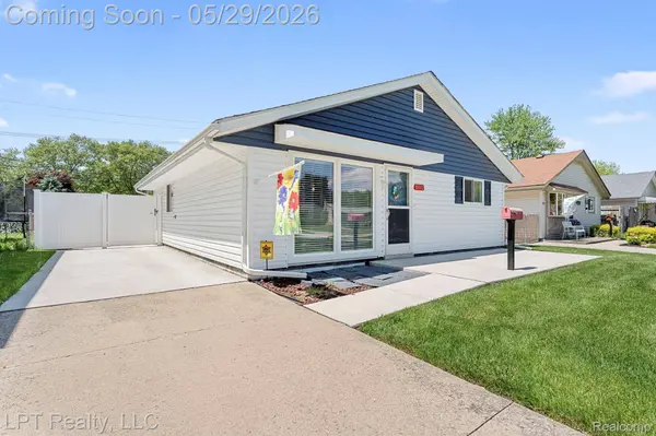 8032 Clippert ST, Taylor, MI 48180