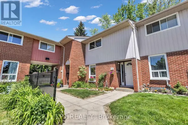 49 Rhonda RD #70, Guelph (willow West/sugarbush/west Acres), ON N1H7A4