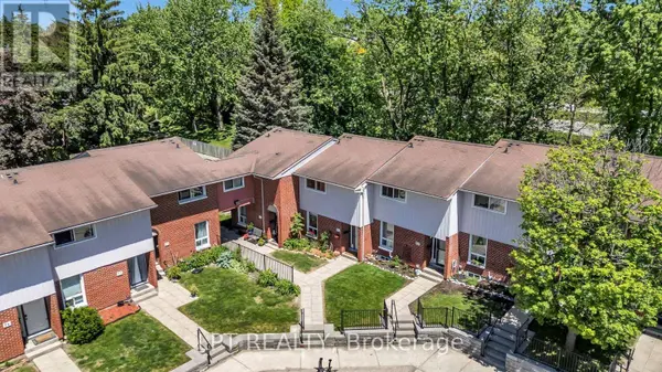 49 Rhonda RD #70, Guelph (willow West/sugarbush/west Acres), ON N1H7A4