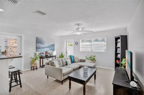 492 B ST, Casselberry, FL 32707