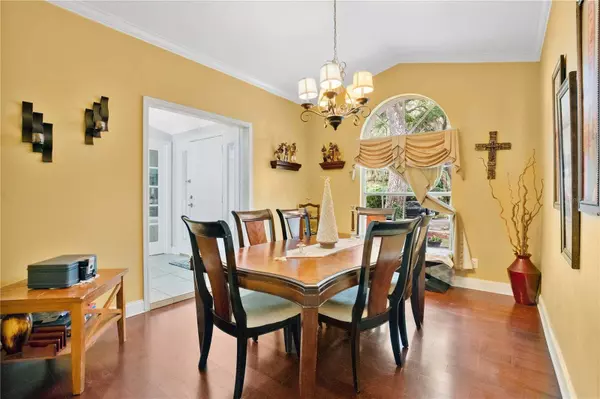 1040 BIG OAKS BLVD, Oviedo, FL 32765