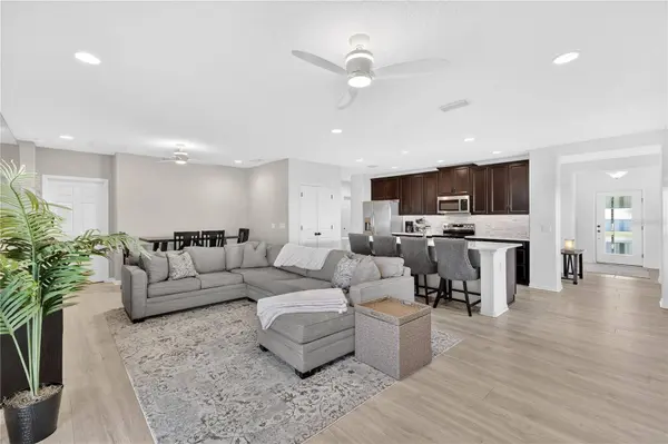 4781 MARCOS CIR, Kissimmee, FL 34758