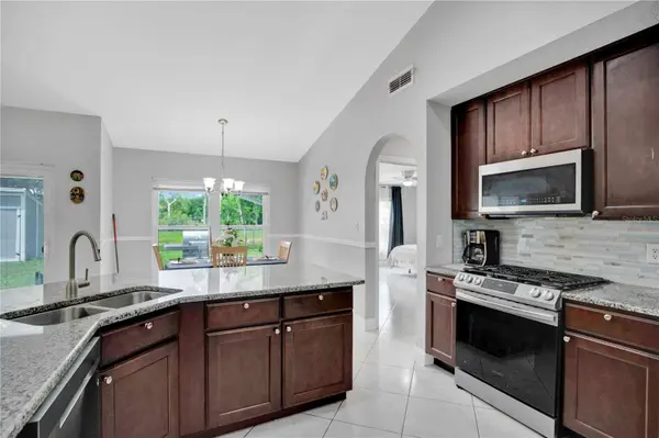 4743 LAKE SHARP DR, Orlando, FL 32817