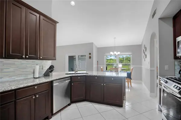 4743 LAKE SHARP DR, Orlando, FL 32817