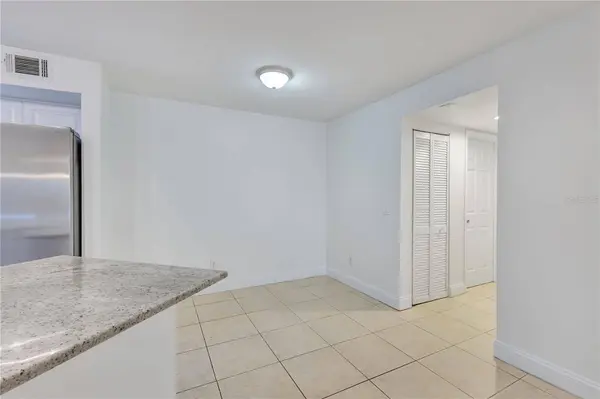 4540 COMMANDER DR #2218, Orlando, FL 32822