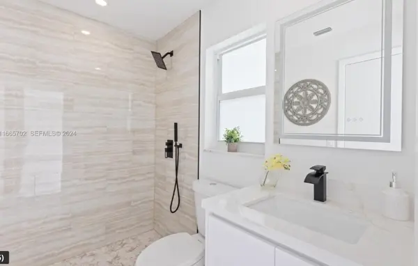 1780 SW 12th St, Boca Raton, FL 33486-6410