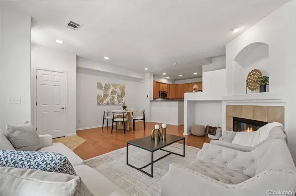 8339 Stonybridge CIR, Highlands Ranch, CO 80126