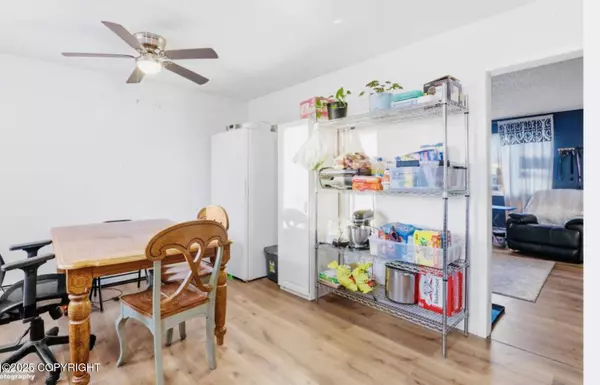 3714 E 17th AVE, Anchorage, AK 99508