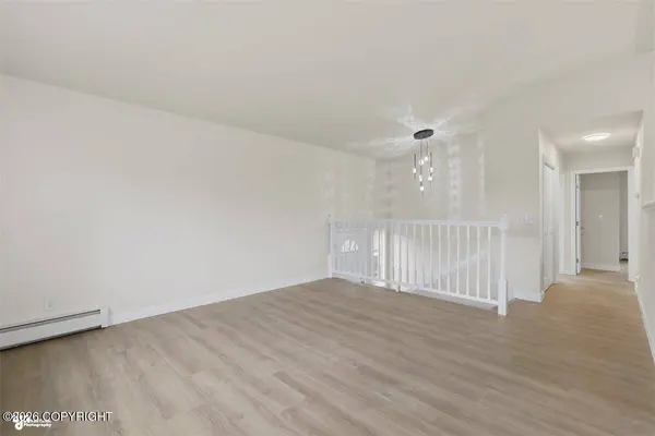 6901 Cheryl ST, Anchorage, AK 99518