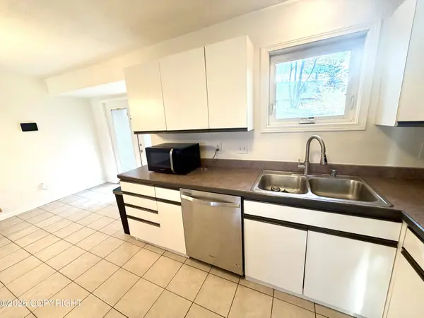 5206 Caribou AVE, Anchorage, AK 99508