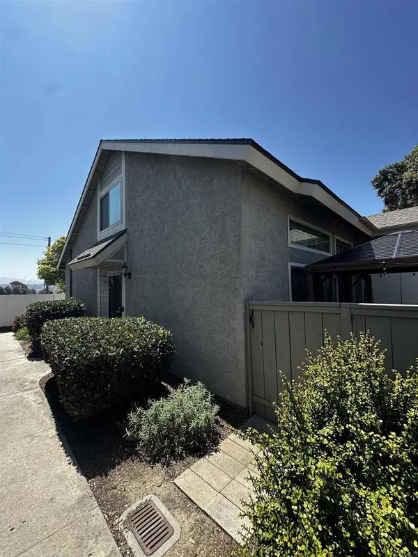7392 Tooma ST #200, San Diego, CA 92139
