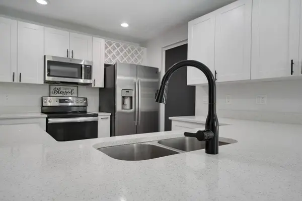 230 Ponce De Leon ST, Royal Palm Beach, FL 33411