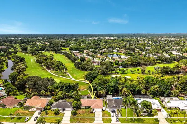 230 Ponce De Leon ST, Royal Palm Beach, FL 33411