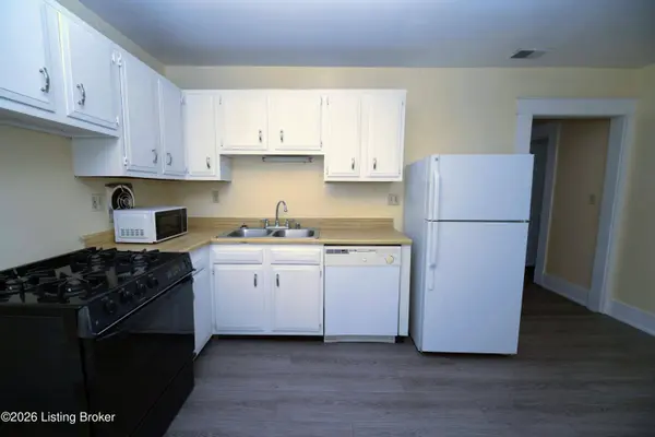 226 W Burnett Ave #B, Louisville, KY 40208
