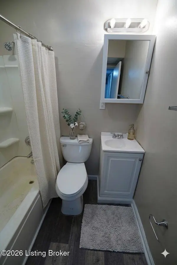 1623 Brick Kiln Ln #3, Louisville, KY 40216
