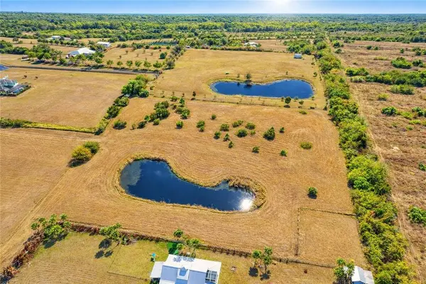 6430 69th ST, Vero Beach, FL 32967