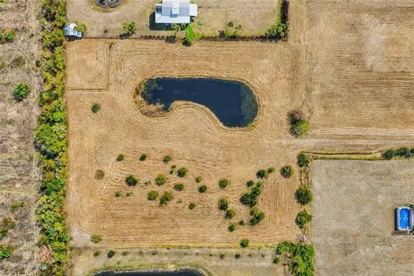 6430 69th ST, Vero Beach, FL 32967