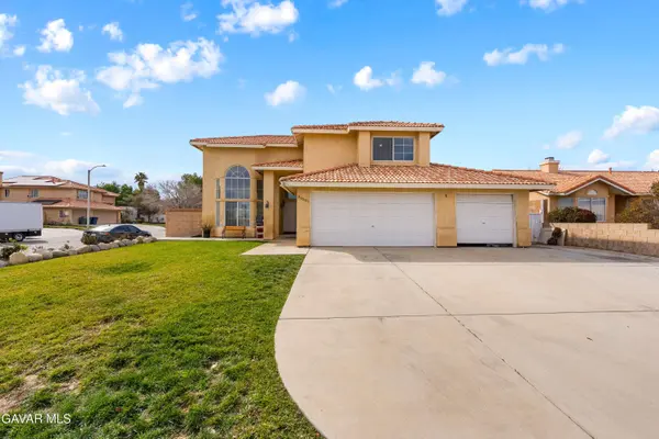 36501 Crimson CT, Palmdale, CA 93550