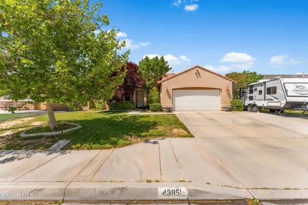 43851 37th ST, Lancaster, CA 93536