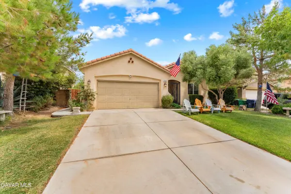 2767 E Avenue S12, Palmdale, CA 93550