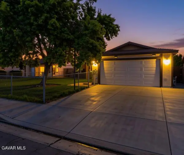 2233 Morningside AVE, Lancaster, CA 93535