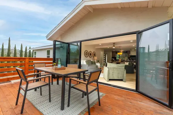 1602 Montgomery, Vista, CA 92084