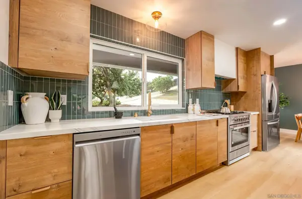 1602 Montgomery, Vista, CA 92084