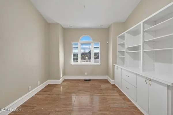 2535 Manzanita LN, Reno, NV 89509