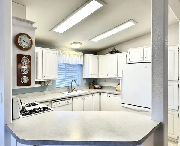 18070 Langlois Rd, Desert Hot Springs, CA 92241-8331