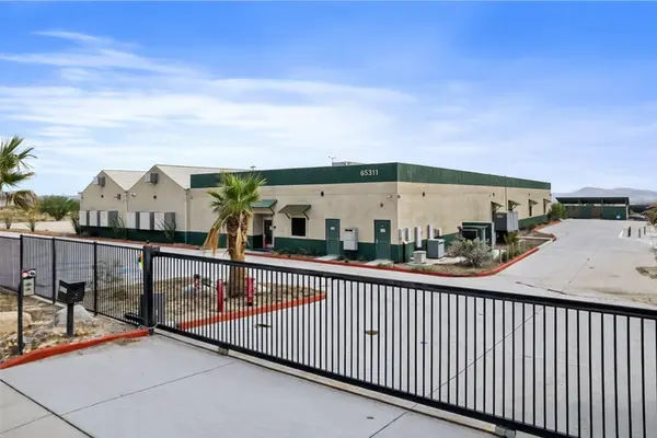 65311 San Jacinto Ln, Desert Hot Springs, CA 92240