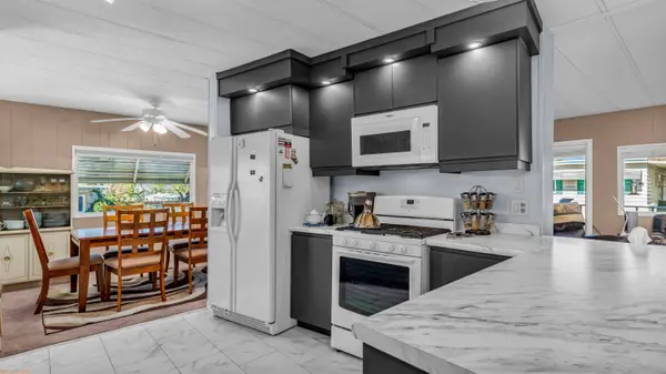 18070 Langlois RD #285