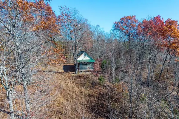 24.89 Ac Red Bud Ln, Hilham, TN 38568