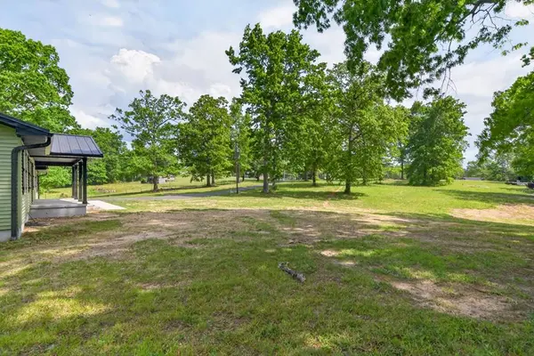 4097 Hanging Limb Hwy, Monterey, TN 38574-5430