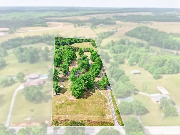 4097 Hanging Limb Hwy, Monterey, TN 38574-5430