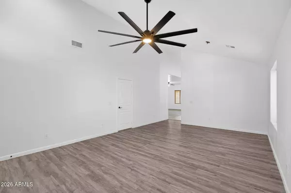 46039 W AMSTERDAM Road, Maricopa, AZ 85139