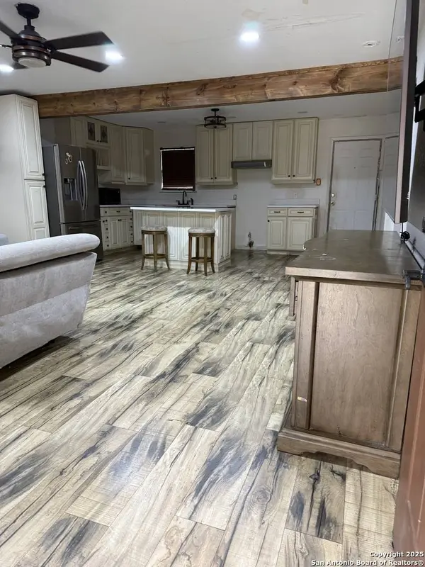 139 Grapeland, San Antonio, TX 78214