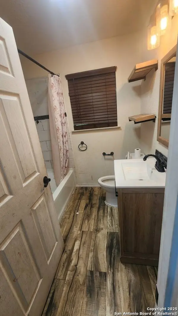 139 Grapeland, San Antonio, TX 78214