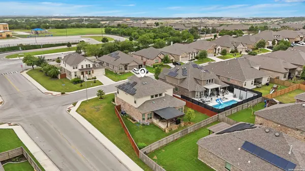 13507 Falls, San Antonio, TX 78245