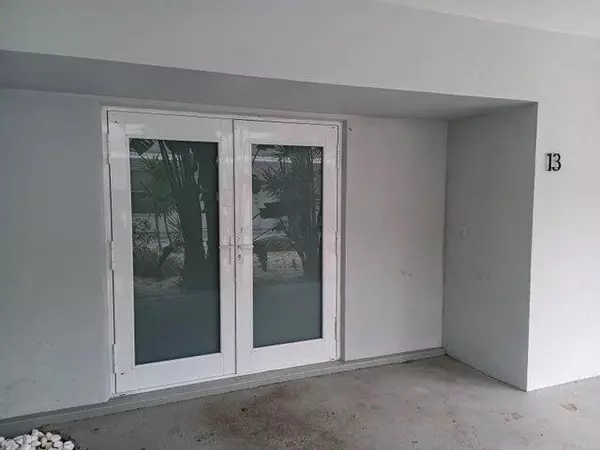 15 S Palmway 13, Lake Worth Beach, FL 33460