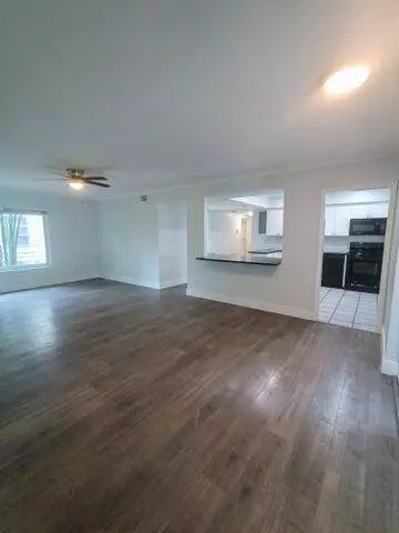 15 S Palmway 13, Lake Worth Beach, FL 33460