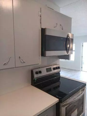 15 S Palmway 11, Lake Worth Beach, FL 33460