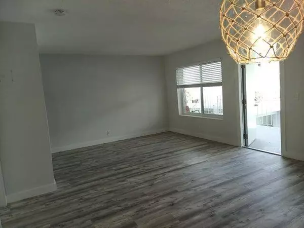 15 S Palmway 11, Lake Worth Beach, FL 33460