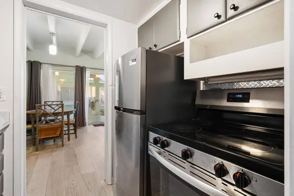 702 N Federal HWY #B4, Lake Worth Beach, FL 33460