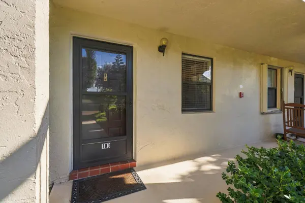 4542 Lucerne Lakes BLVD E #103, Lake Worth, FL 33467